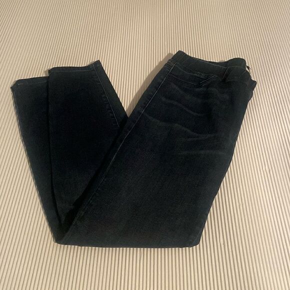 Eileen Fisher Pull On jeans Size Medium - Picture 1 of 6